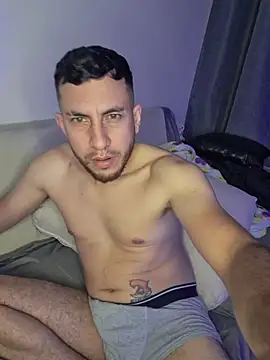 Snapshot of Alessfuck_friends chatting on 03.22.26 Alessfuck friends online show from 03.22.26