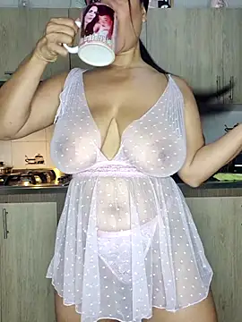 karla-bruni online show from 02.04.26