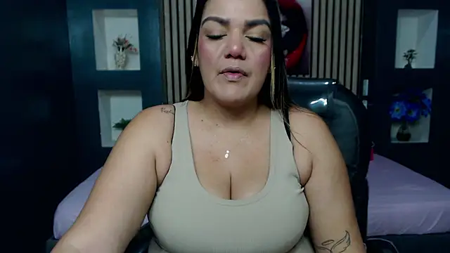 Snapshot of ruby_jimenez19 chatting on 10.30.25 ruby jimenez19 online show from 10.30.25