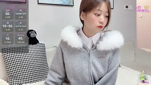 Alyssa-8 online show from 03.17.26