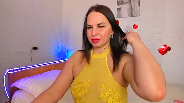 Snapshot of MIRAA_LUV chatting on 04.23.26 MIRAA LUV online show from 04.23.26