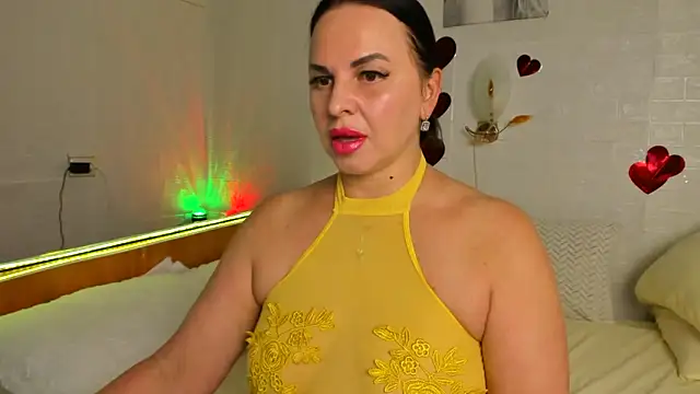 Snapshot of MIRAA_LUV chatting on 05.21.26 MIRAA LUV online show from 05.21.26