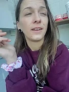 Snapshot of Cassaroll333 chatting on 10.19.25 Cassaroll333 online show from 10.19.25