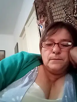 MilaCold5443 online show from 11.22.25