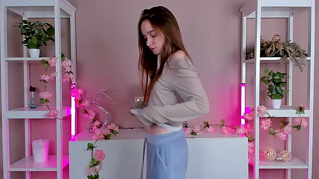 LittleCutieSandy online show from 10.08.25