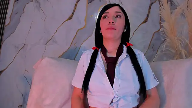 AbbyLewiis online show from 10.22.25