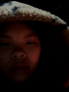 hello-cute online show from 11.23.25