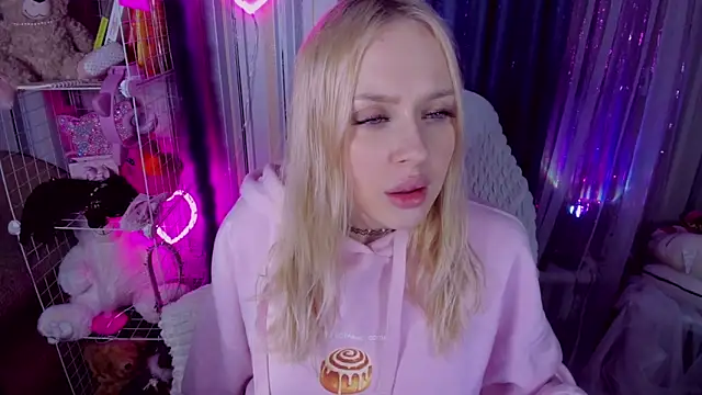 CeaneLino online show from 04.09.26