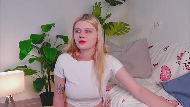 Any mo0n online show from 10.11.25