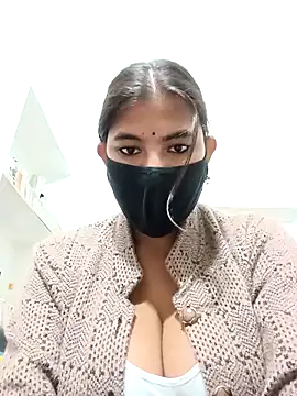 Hot radhaji online show from 11.25.25