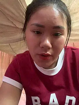 Snapshot of Misu-u chatting on 11.04.25 Misu-u online show from 11.04.25