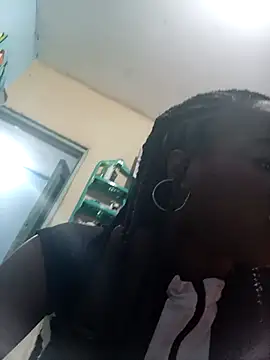 BeverlyMadison  online show from 11.25.25