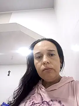 FiorellaDuboi online show from 11.12.25