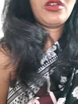 Janu-hasena online show from 11.12.25