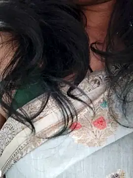 Janu-hasena online show from 11.12.25