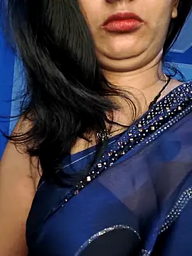 Janu-hasena online show from 04.18.26