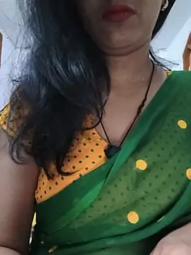 Snapshot of Janu-hasena chatting on 07.05.26 Janu-hasena online show from 07.05.26