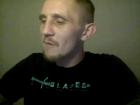 Snapshot of Twolatte chatting on 12.01.25 Twolatte online show from 12.01.25