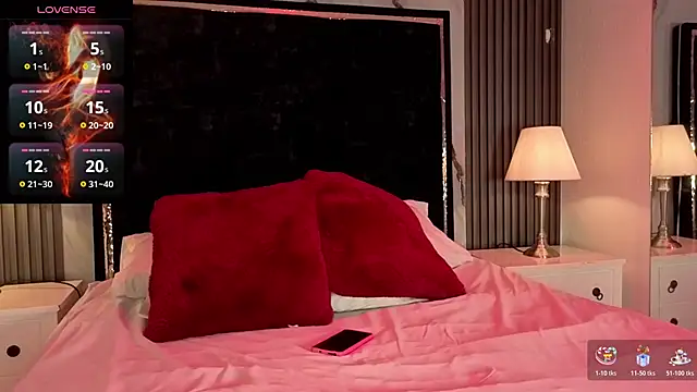 VictoriaCarter  online show from 11.15.25