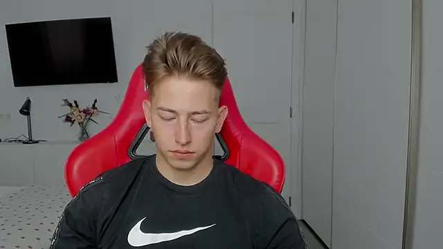 find0m master online show from 10.12.25