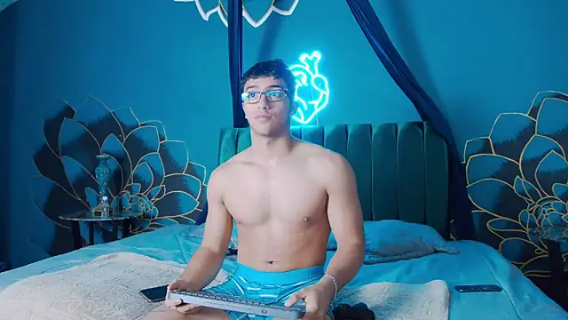 Stefano Calle online show from 11.05.25