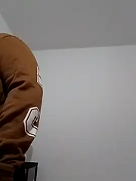 NaomiGrace  online show from 11.05.25