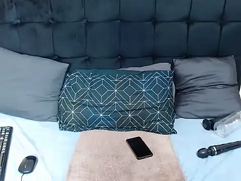 CaramelBootty online show from 11.25.25