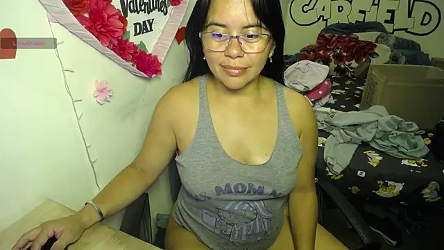 Snapshot of Miss__kendra_ chatting on 06.24.26 Miss kendra online show from 06.24.26