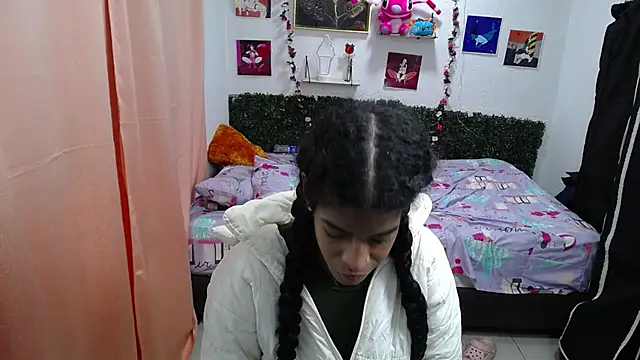 thianahorny online show from 04.16.26