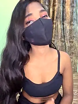 Sheeelaa online show from 10.18.25