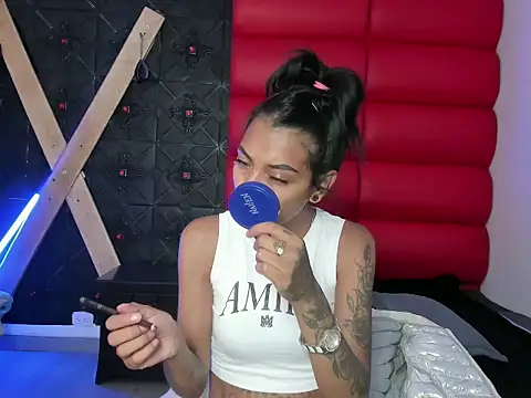 KarlaSlutSkinny   online show from 03.25.26