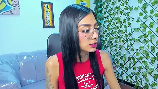 KarlaSlutSkinny   online show from 07.04.26