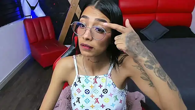 KarlaSlutSkinny   online show from 07.09.26