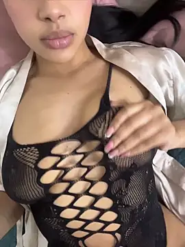 MeganHillss online show from 05.10.26
