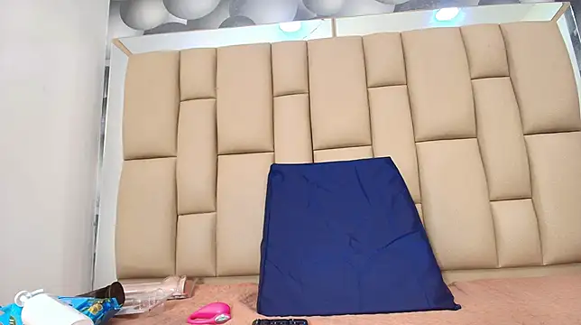 hannah teehn online show from 11.25.25