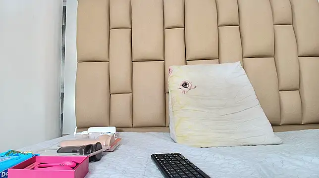 hannah teehn online show from 11.27.25