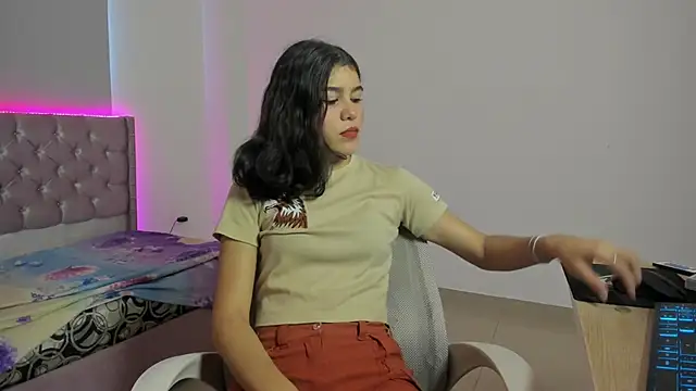 beiby glow online show from 10.28.25