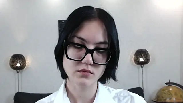 Marie Fitch online show from 11.20.25