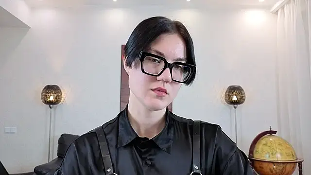 Marie Fitch online show from 03.10.26