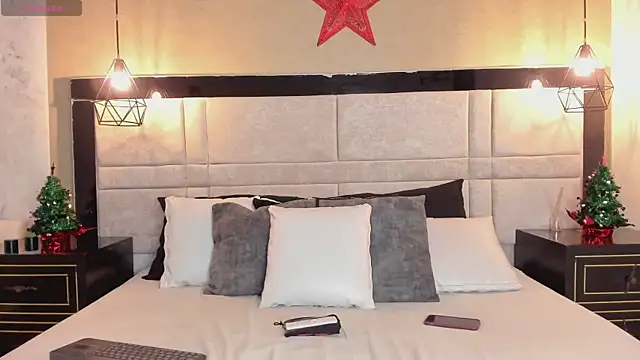 RousseWalker online show from 12.04.25