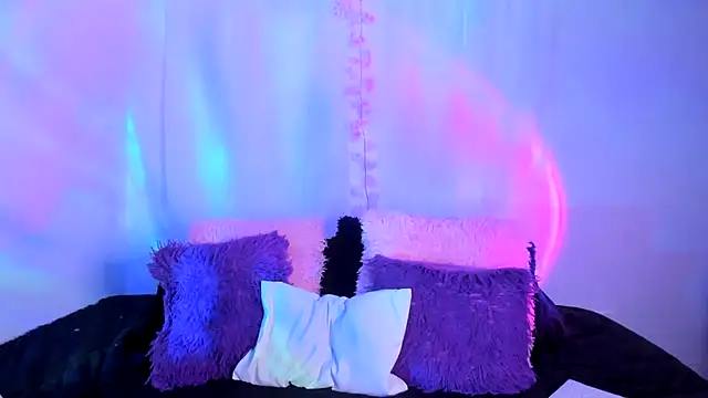 HeidyRousse online show from 05.29.26