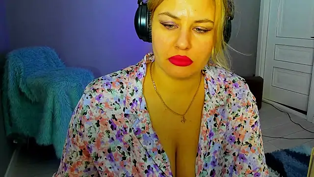 Passion-Blondy online show from 02.06.26