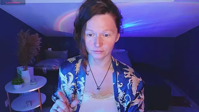 AuroraBorealis   online show from 10.16.25