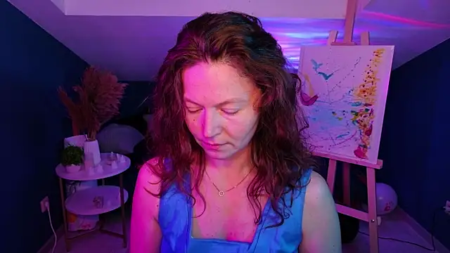 AuroraBorealis   online show from 11.04.25