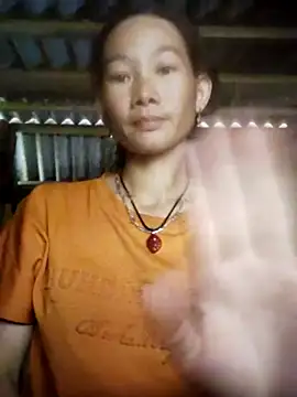 gio-thu online show from 10.13.25