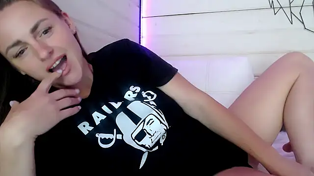 CandyBunie online show from 07.07.26