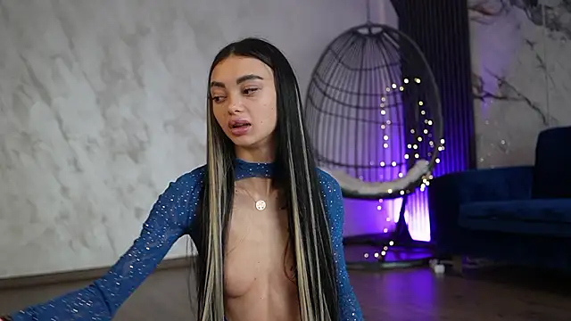 RachelRavee online show from 03.21.26