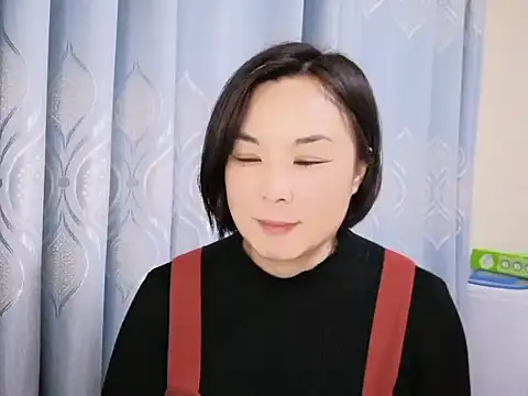 Snapshot of Yufa-258 chatting on 10.21.25 Yufa-258 online show from 10.21.25