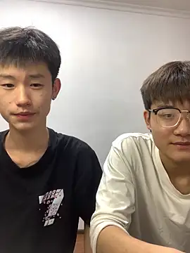 KK-cuteboy online show from 10.10.25