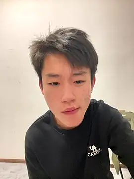 KK-cuteboy online show from 11.10.25